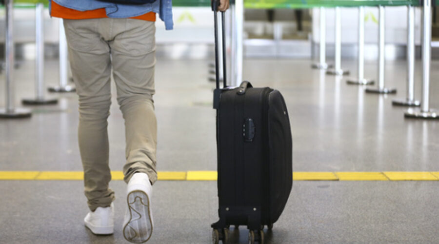Economistas dão dicas de como economizar nas viagens de fim de ano