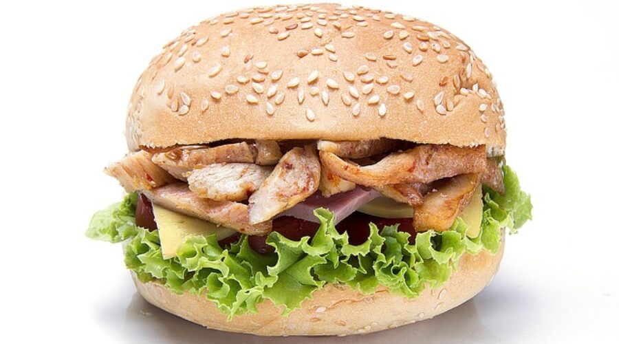 Hambúrguer Caseiro Simples e Saboroso
