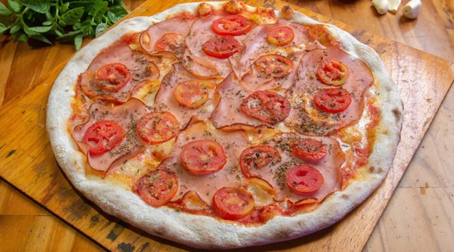 Cinco pizzarias que entregam rápido em Viçosa mg
